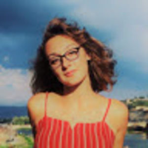 Meet your Posher, Abigail